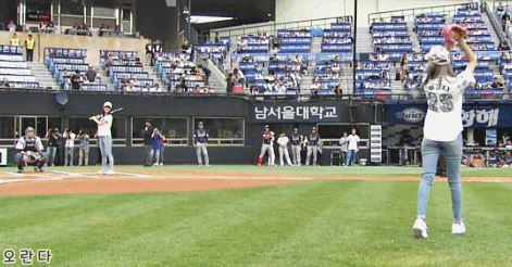 20180610212426_kqmszfbh.gif