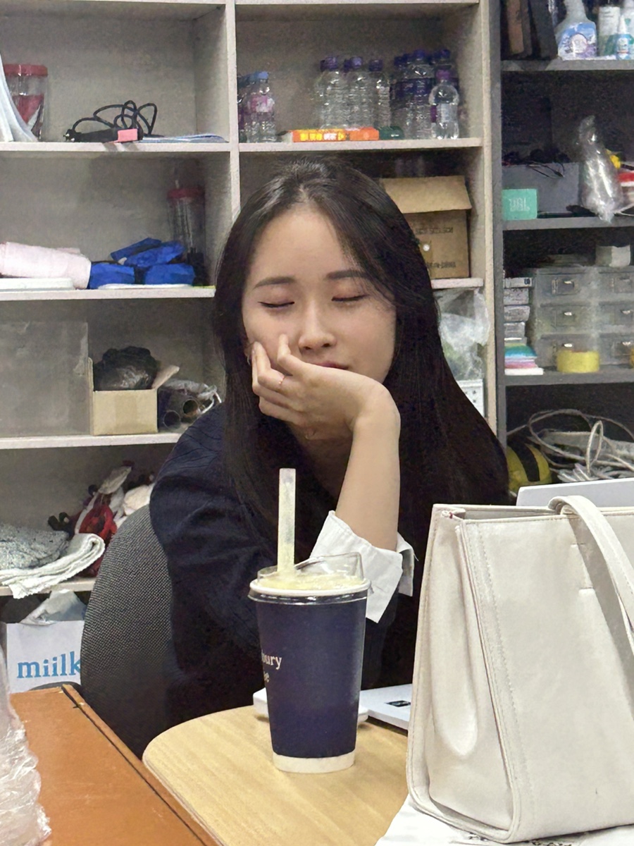 72fde1f2-af12-421a-837e-6f49ace94037.jpg