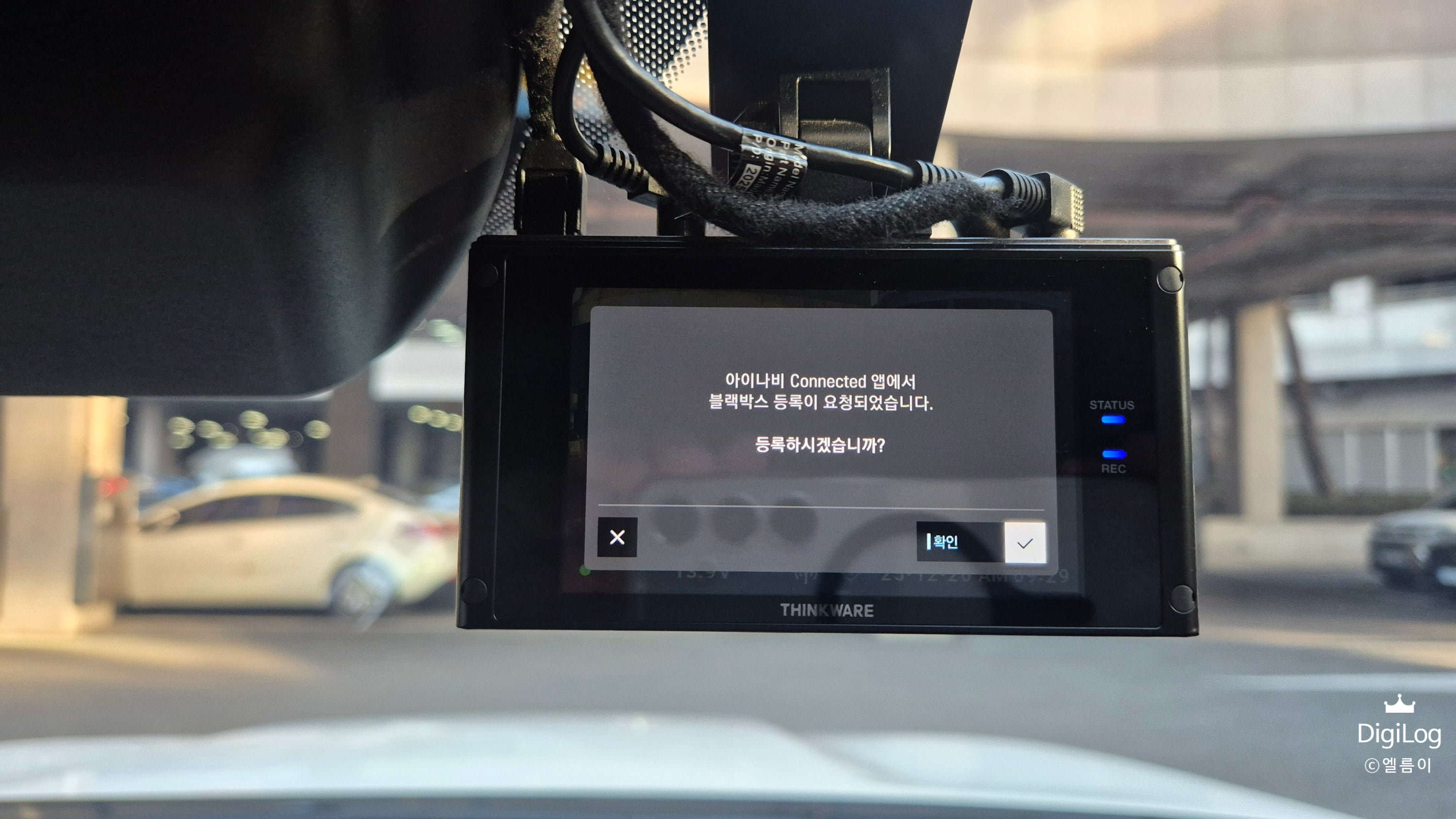 16c15498-a16e-4038-b648-2fe81dc4c00a.jpg
