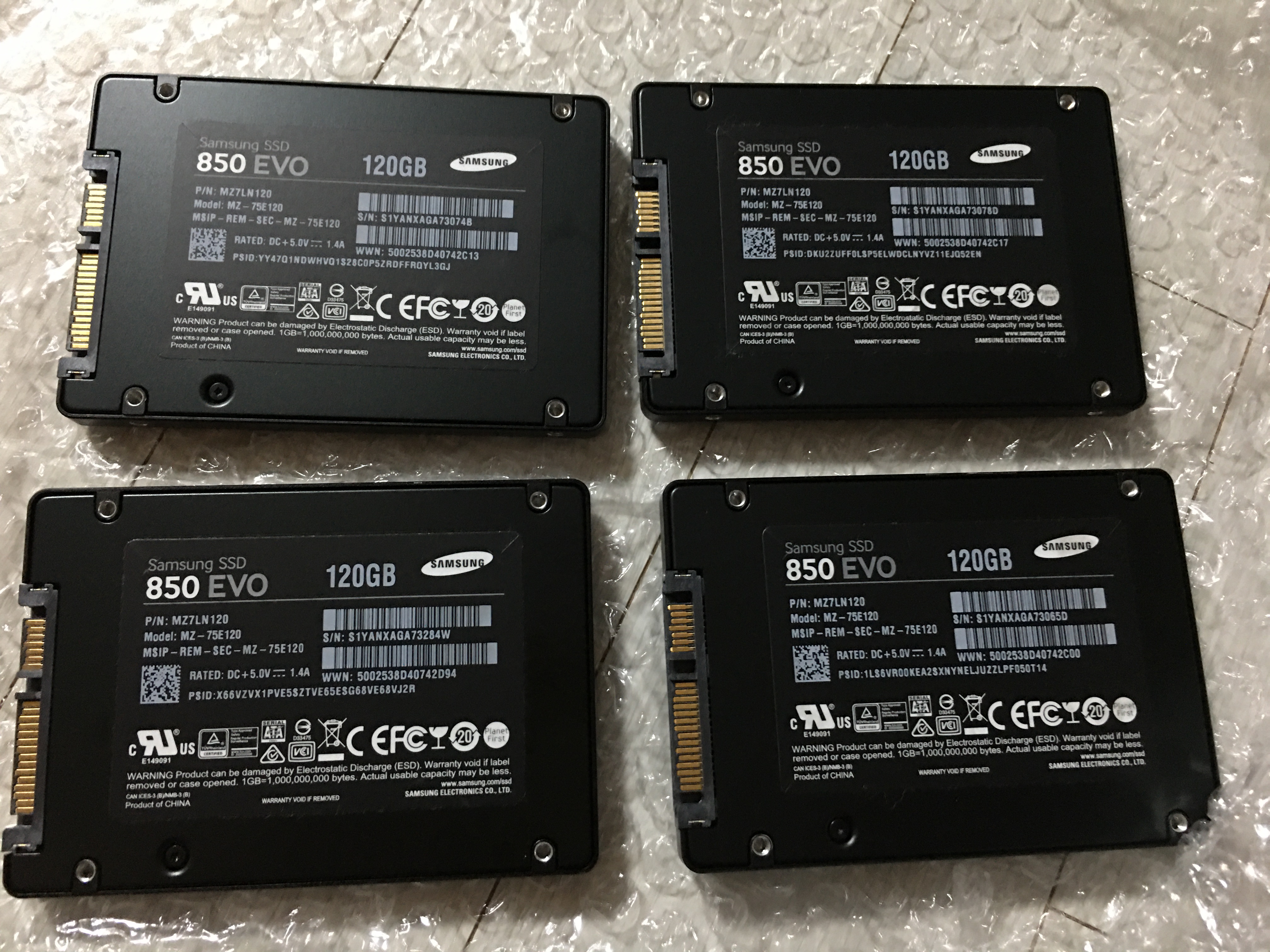 ce7d1120-c3a6-4b54-8e0f-cfb7877ee359.jpg
